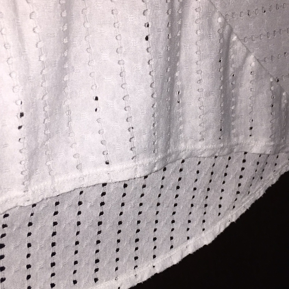 White basic tee. - Picture 2 of 4